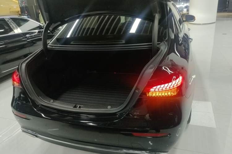 Used Mercedes-Benz E-Class 2023 Updated E 300 L Luxury Edition
