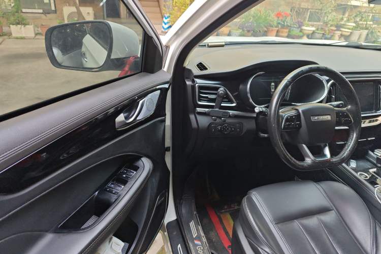 Used JETOUR X90 2019 1.6T DCT Luxury Touring Edition 7 Seats China VI Standard
