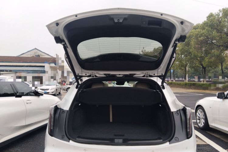 Used Cadillac GT4 2023 25T Prestige Version
