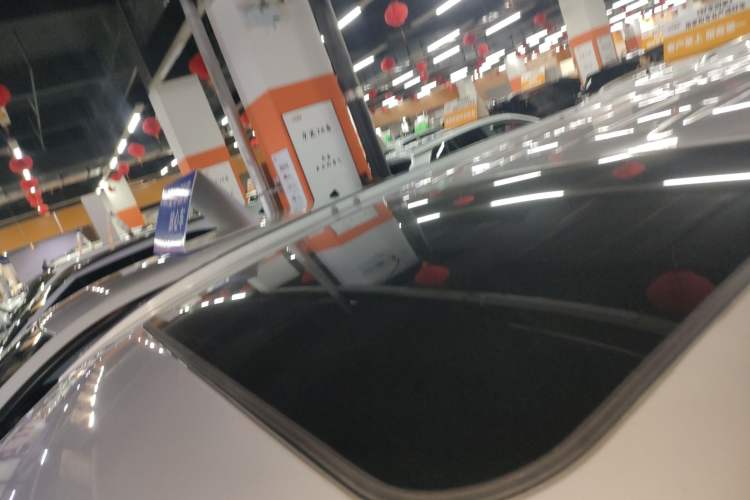 Used Mitsubishi Outlander 2020 2.0L Two-Wheel Drive Enjoyment Version 5 Seats Roof