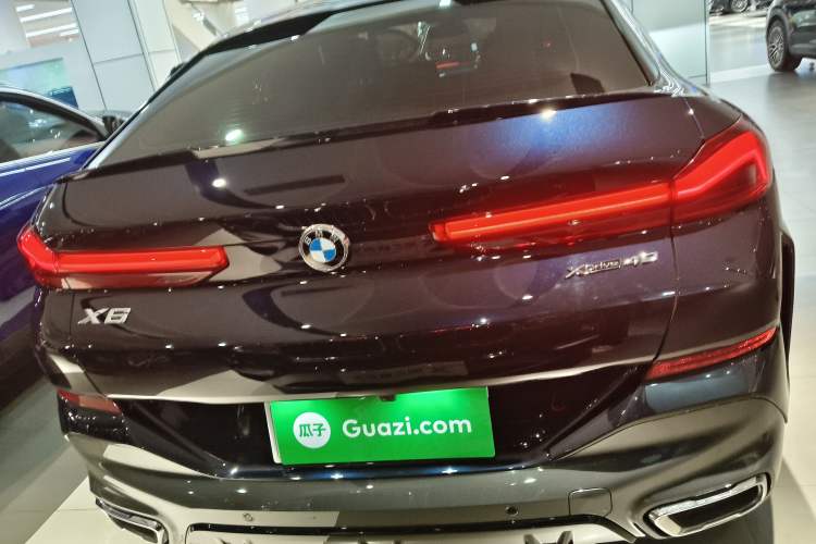 Used BMW X6 2023 xDrive40i Luxury Model with M Sport Package
