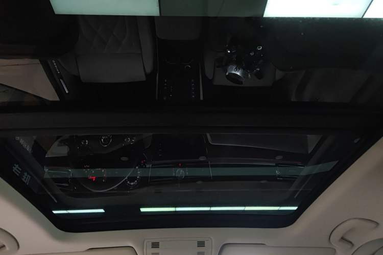 Used Volkswagen Phideon 2021 380TSI Prestige Edition Headliner