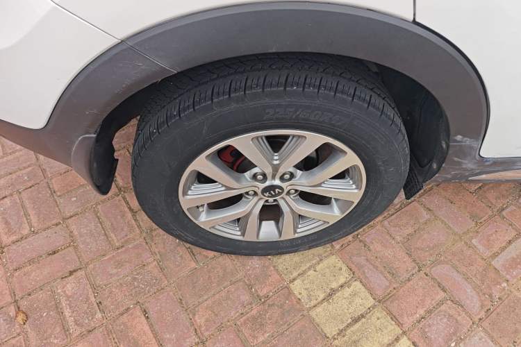 Used Kia Sportage R 2016 2.0L Automatic Two-Wheel Drive GLS Trim