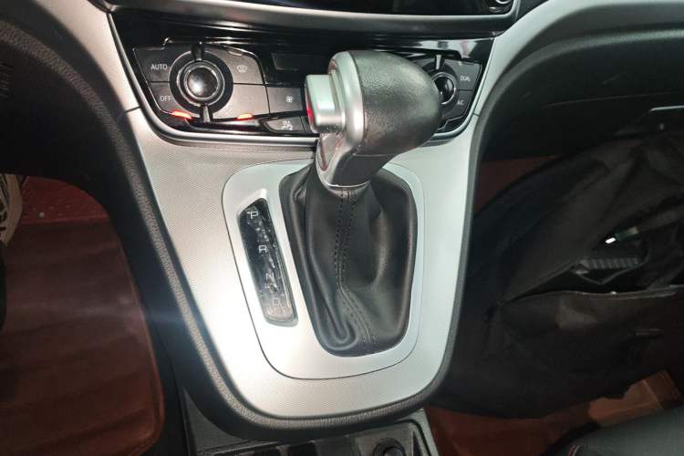 Used Haval M6 2018 Revised Version 1.5T DCT Two-Wheel Drive Elite Edition
