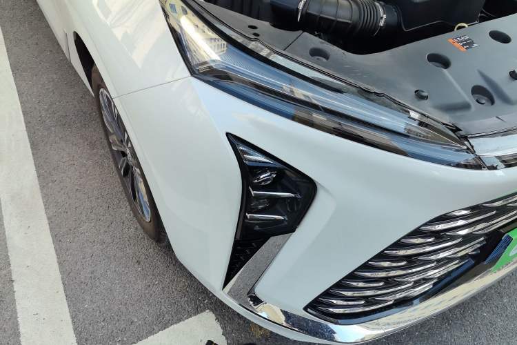 Used Buick GL8 2025 Lu Zun Smart Enjoyment Edition