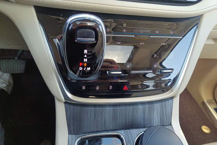 Used Buick GL8 2023 ES Lu Zun Luxury Edition and Yue Version
