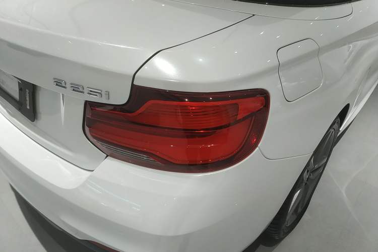 Used BMW 2 Series (Import) 2018 225i Convertible Coupe M Sport Edition
