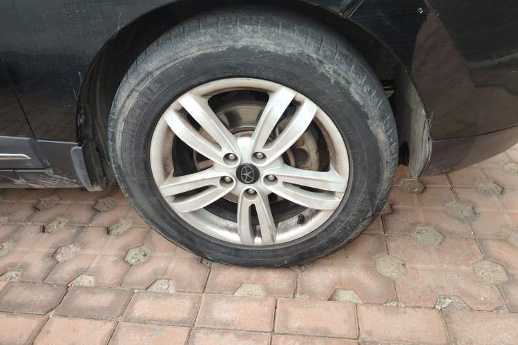 Used JAC Group Refine S5 2013 2.0T Manual Luxury Edition