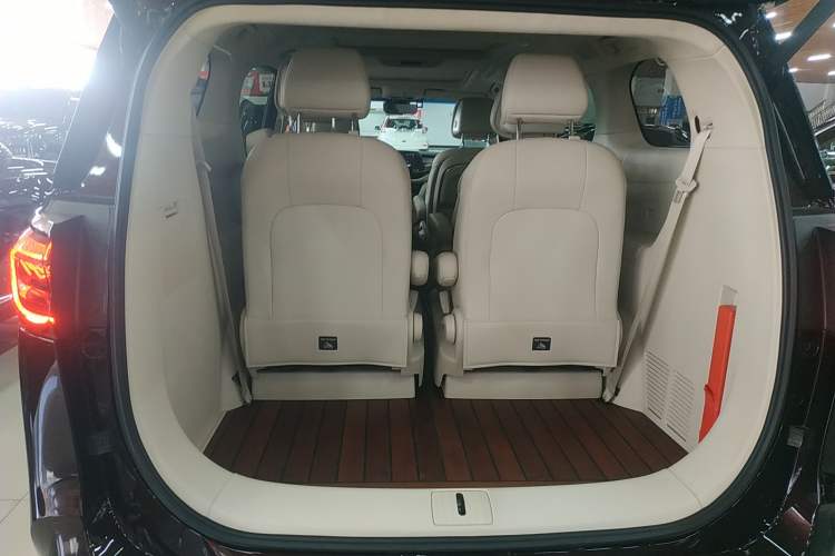 Used Buick GL8 2020 Avenir Avia Six-Seat Deluxe Edition
