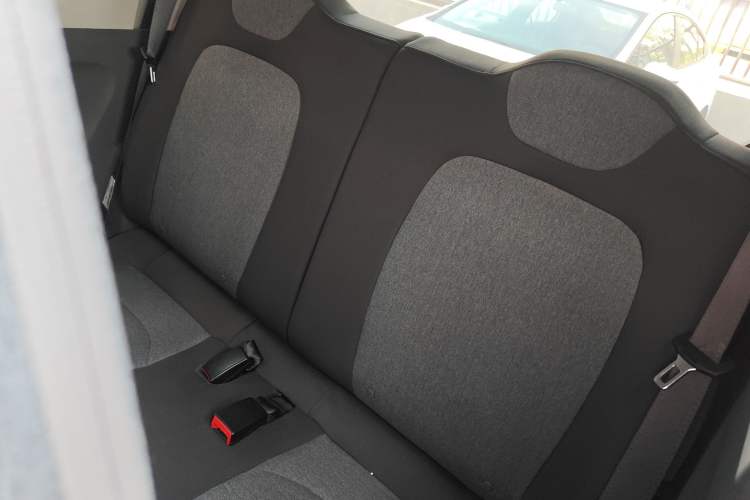 Used Wuling Hongguang MINIEV 2022 Macaron Premium Model – Lithium Iron Phosphate
