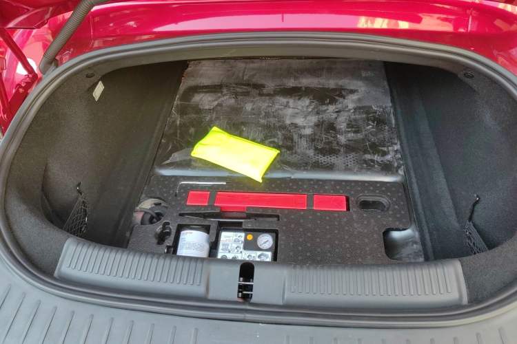 Used MG Cyberster 2024 501km Charming & Heartwarming Edition
