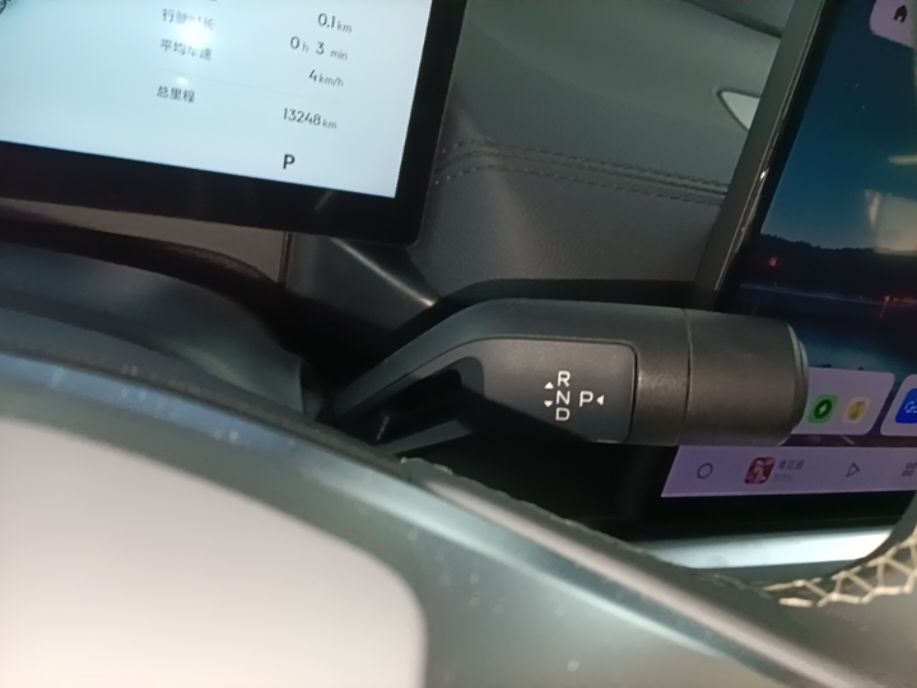 Geely Galaxy A7 2025 Model EM-i 70km Luxury Edition — снимка 16