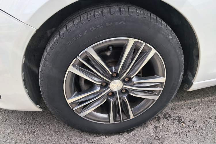 Used Peugeot 308 2019 230THP Automatic Luxury Edition China V Standard Left Front Wheel Hub