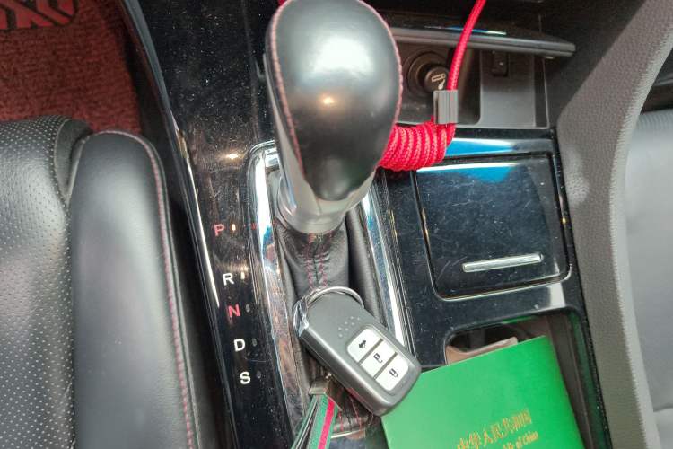 Used Honda Spirior 2015 2.4L Si
