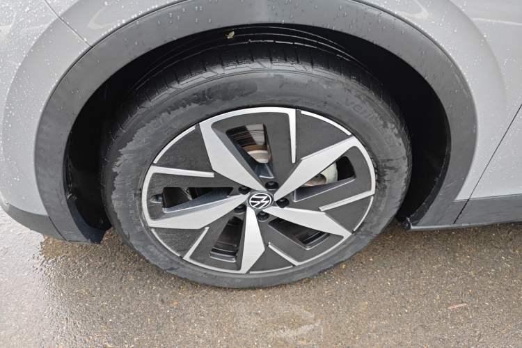 Used Volkswagen ID.4 CROZZ 2022 Long-Range PURE+ Edition
