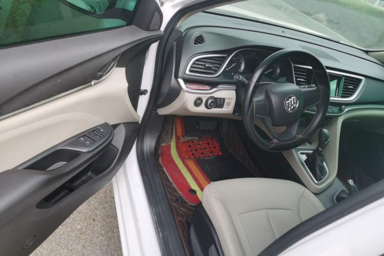 Used Buick GT 2021 Exemplar 1.5L Automatic Elite Version Driver Seat