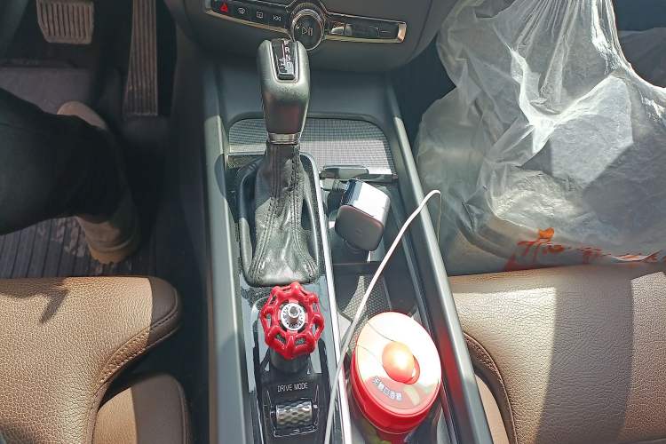 Used Volvo V60 2020 T5 Zhiyuan Luxury Edition Gear Lever