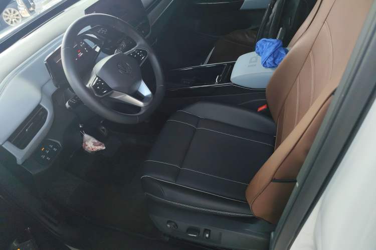 Used Volkswagen ID.4 X 2024 Pure & Smart Edition