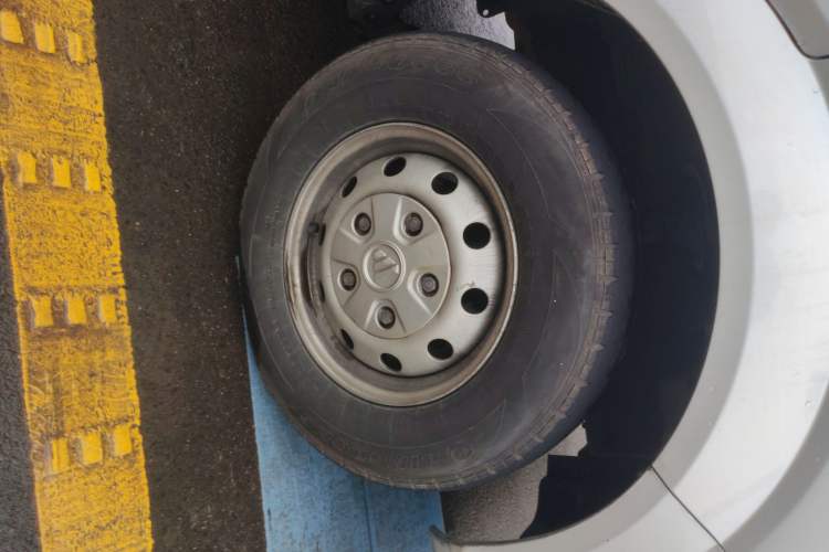 Used Foton Toano 2019 2.5T Multi-Function Long-Wheelbase Mid-Height 5-7 Seater 4J25TC3
