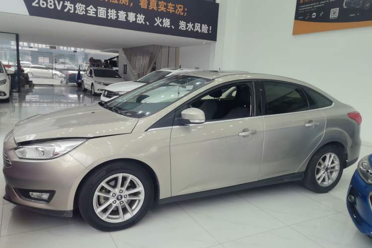 Used Ford Focus 2015 Sedan EcoBoost 180 Automatic Elite Model