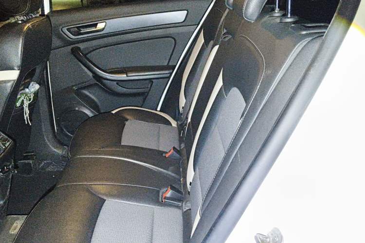 Used Qoros 5 2017 1.6T Automatic Prestige Model
