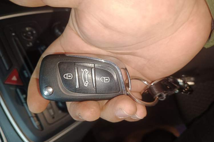 Used Peugeot 308 2012 1.6L Manual YouShang Edition
