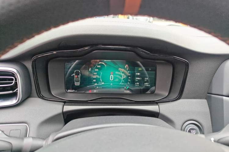 Used Lynk & Co 01 2019 2.0T Two-Wheel-Drive Version China VI Standard
