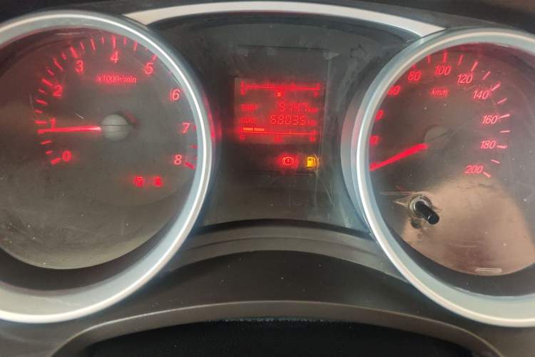 Used Wuling Hongguang 2019 1.5L S Standard Version China VI LAR Instrument Cluster