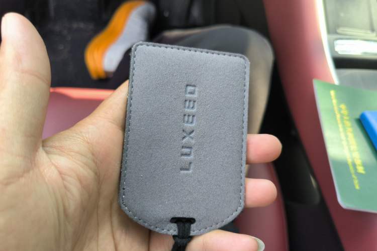 Used Hima Luxeed S7 2024 Max+ Rear-Drive Ultra-Range Intelligent Driving Edition Vehicle Key