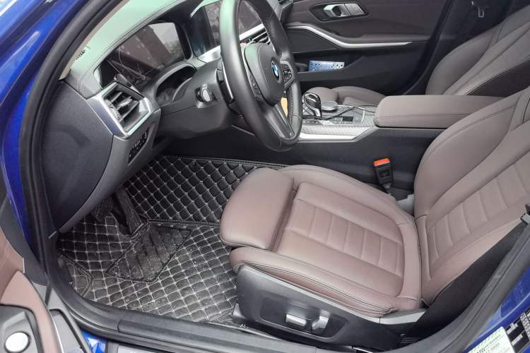 Used BMW 3 Series 2021 Facelifted 325Li M Sport Night Edition Package
