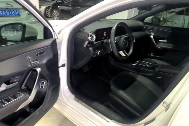 Used Mercedes-Benz A-Class 2025 A 200 L Fashion Model
