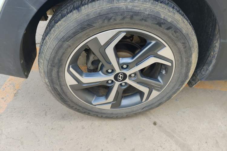 Used Hyundai ix25 2017 1.6L Automatic Smart Version
