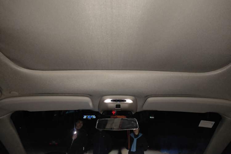 Used Volvo V40 2013 2.0T Zhiya Edition