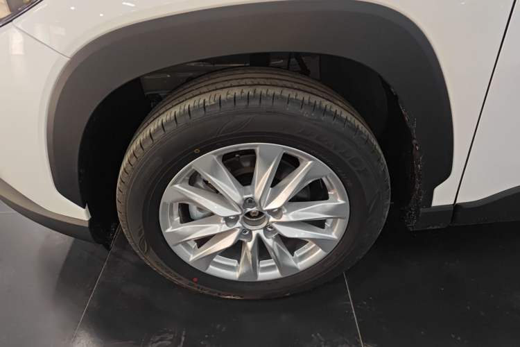 Used Toyota Corolla Cross 2026 Model 2.0L Pioneer Edition
