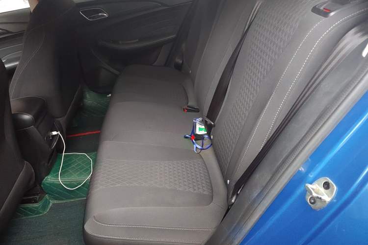 Used Roewe i5 2020 1.5L Automatic 4G Connected Linghao Edition Left Rear Seat