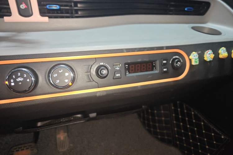 Used Wuling Hongguang MINIEV 2020 Zizai Version Lithium-NMC
