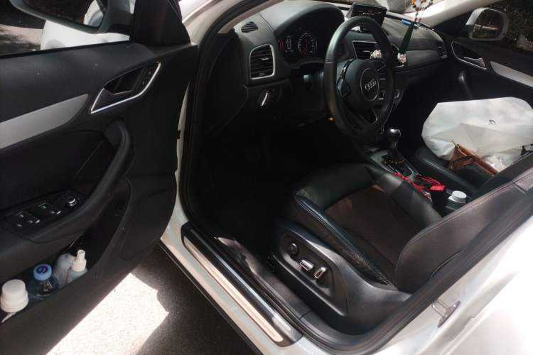 Used Audi Q3 2018 30th Anniversary Edition 30 TFSI Fashion Model