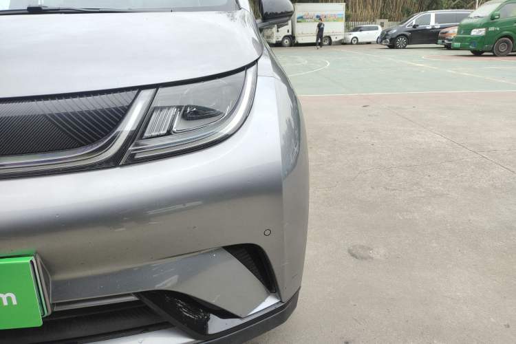 Used BYD Dolphin 2023 420 km Fashion Edition