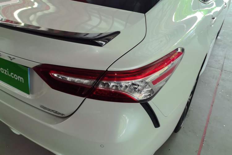 Used Toyota Camry 2021 2.0S FENGSHANG Edition Exterior 1