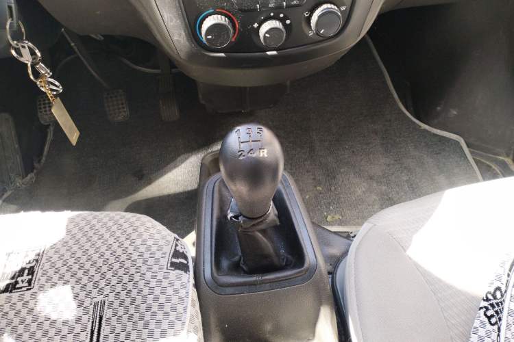 Used Wuling Rongguang S 2021 1.2L Base Model Window-Sealed 5-Seat LSI Car