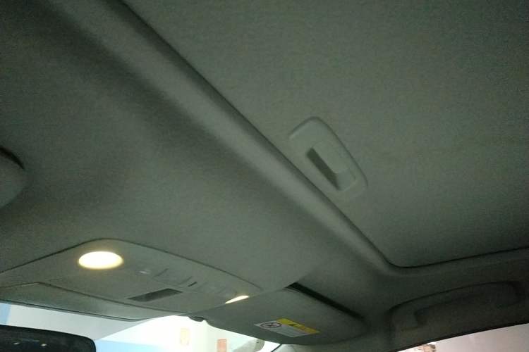 Used Nissan Sylphy 2018 1.6XV CVT Deluxe Edition Headliner