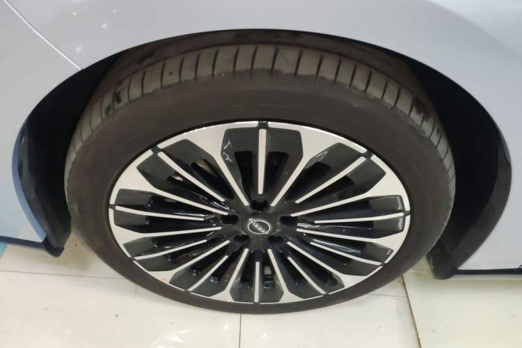 Used Nissan N7 2025 625 Max
