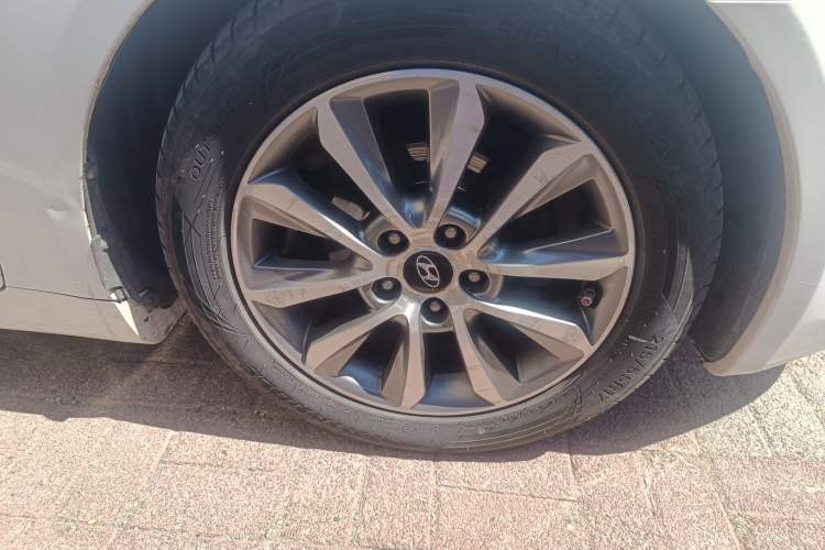 Used Hyundai Sonata 2013 2.0L Automatic Luxury Edition