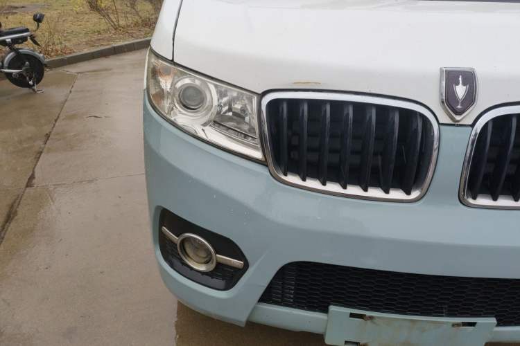 Used Jinbei Hiace X30 2013 1.3L Standard Version Right Front Headlight