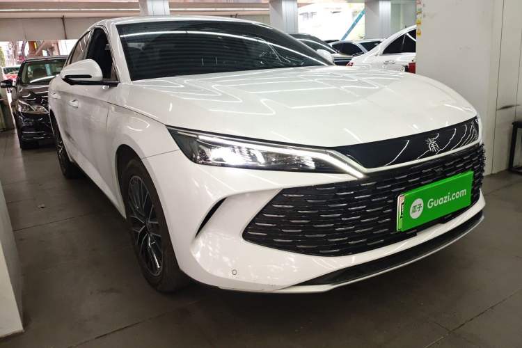 Used BYD Qin L 2024 DM-i 120KM Excellence Model Front Right 45 Deg