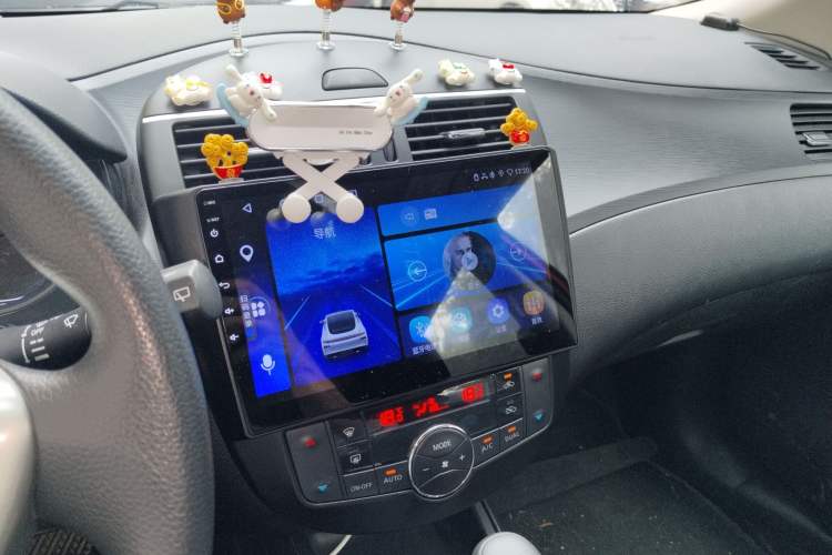 Used Nissan Tiida 2011 1.6L CVT Smart Version Audio And AC Panel