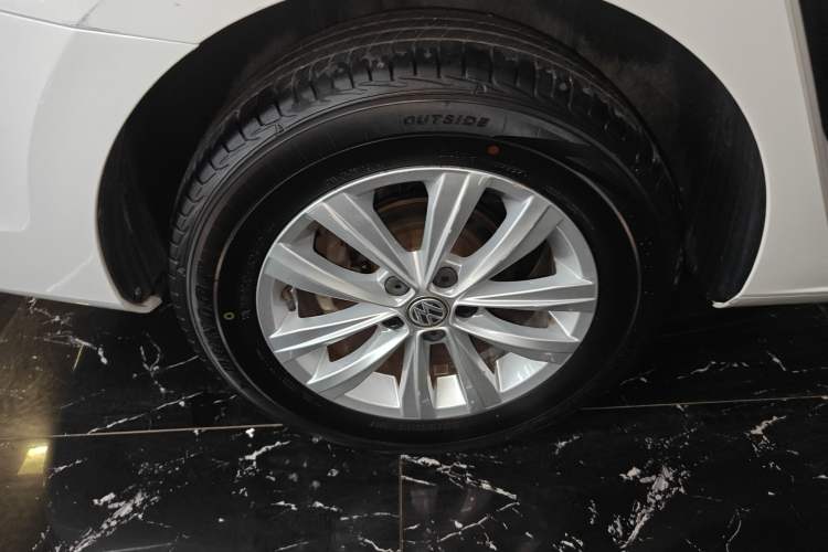 Used Volkswagen Bora 2018 1.5L Automatic Fashion Model