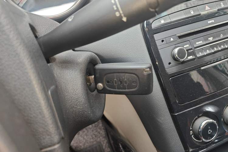 Used Peugeot 408 2013 2.0L Automatic Comfort Edition Vehicle Key