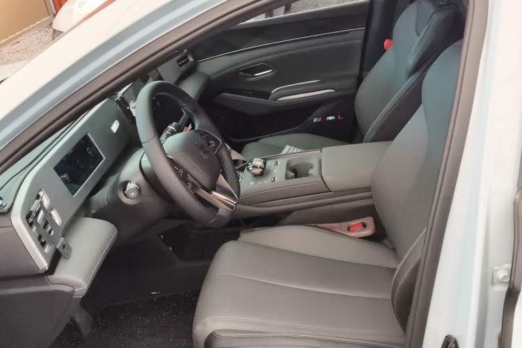 Used BYD Qin L 2024 DM-i 120KM Beyond Model Left Front Seat