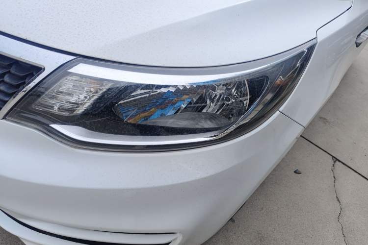 Used Kia K2 2015 Sedan 1.4L Automatic GLS